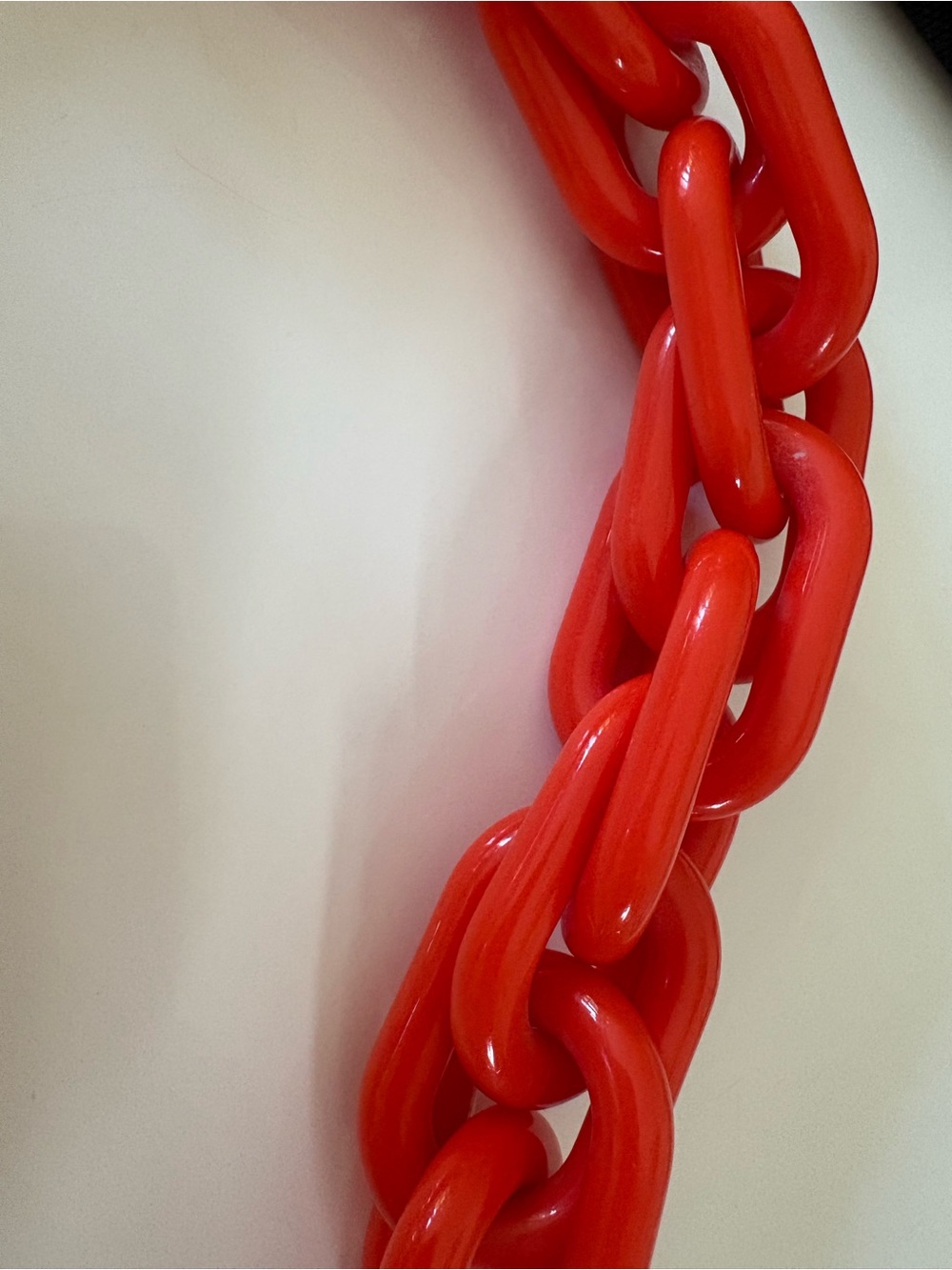 Clare V acrylic shortie purse strap in poppy - Picture 6 of 6